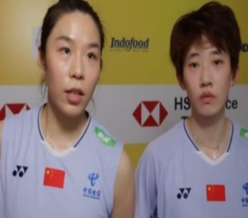 進決賽！新加坡羽毛球賽半決賽：賈一凡張殊賢20擊敗日本組合