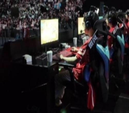WE分享獲勝第一時(shí)刻：是擁抱，是歡呼，是最好的TEAMWE！
