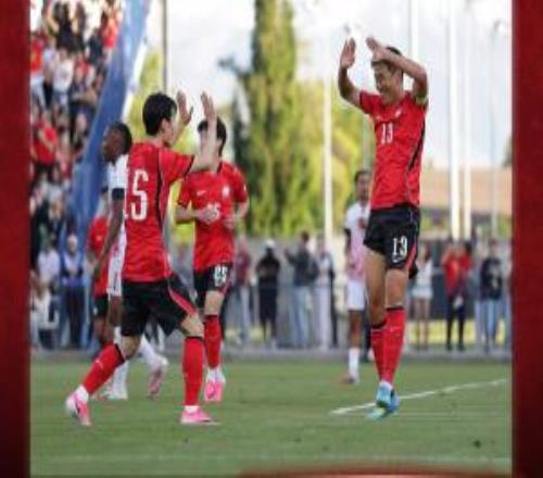 韓國(guó)50特立尼達(dá)和多巴哥孫興慜、曹圭成雙響曹侑珉、裴峻浩傷退