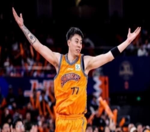 三個(gè)4比0一個(gè)3比0！張鎮(zhèn)麟在總決賽舞臺(tái)上已經(jīng)取得15連勝