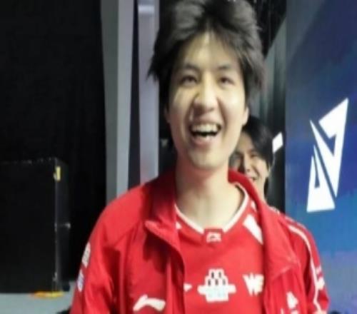 WE分享選手賽后花絮Monki：倒一贏第一！