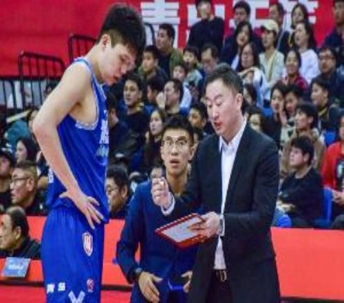 劉維偉：不讓17歲的楊瀚森回去打高中比賽他就說一出房間就頭疼