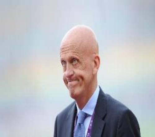 科里納：入選世界杯的西班牙裁判偏少這個我不太好討論