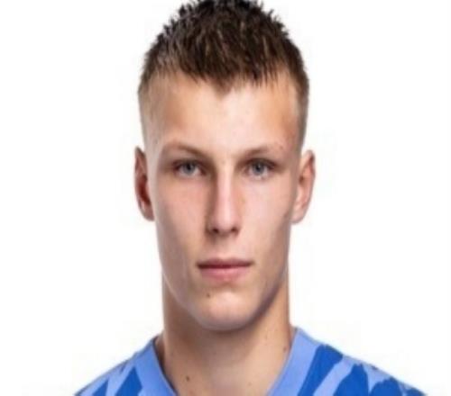 羅馬諾：沃爾夫斯堡已就簽下16歲瑞士天才門將亨里克費爾達協議