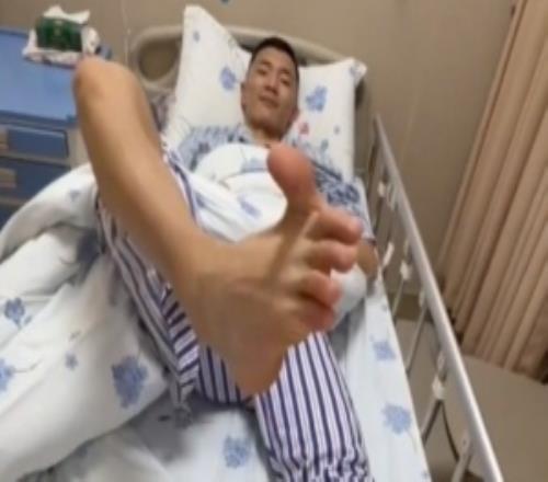 陳林堅：熬過傷痛終于和腿里的鋼板正式告別愿往后步履安穩