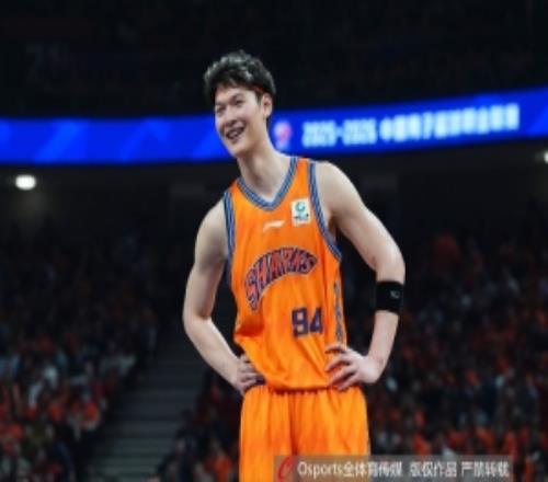 奪冠后玩梗！王哲林：比起五佳球我更愛看五ga球！