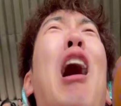 看開幕式因無國足淚崩！博主回應作秀質疑：非球迷群體很難體會