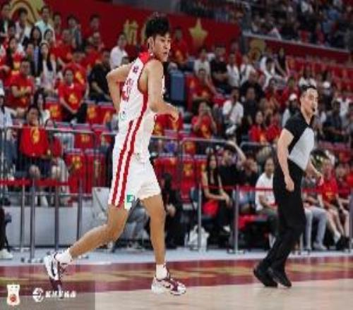 媒體人：國王曾認真考察年輕國手王浩然他一度進入次輪選秀名單