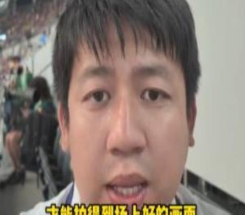 直播吧在現場：諾維茨基現身日瑞之戰，穿瑞典球衣化身瑞典球迷