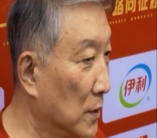 宮魯鳴：球隊一直和海外球員保持著聯系希望她們早日歸隊