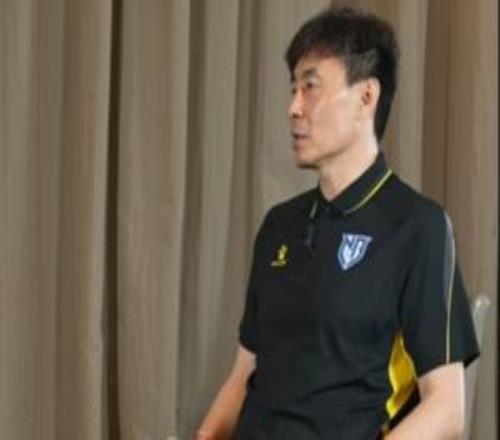 李瑋鋒：02年踢完巴西想退役的心都有了至今還記憶最深刻