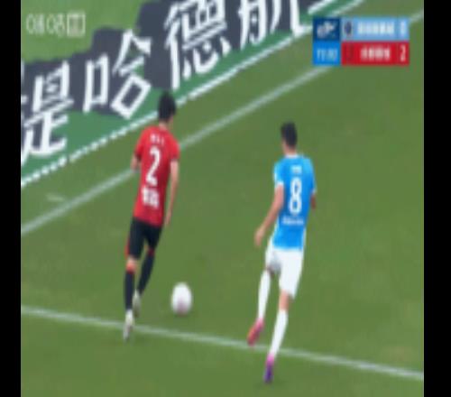 扳回一球！楊一鳴搶斷對手+直塞奧烏蘇低射破門，新鵬城暫12蓉城