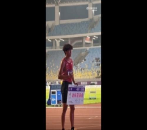 黄友闻男子200米决赛跑出20.15秒，达到亚运会直接选派标准
