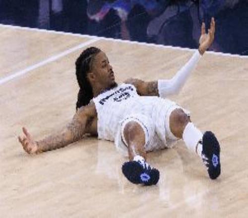 美記：若灰熊不想犧牲選秀資產(chǎn)擺脫莫蘭特可能會被迫選擇買斷他