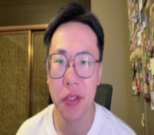 解说:男篮战术本里没杨瀚森高位做轴他们啥时候能自上而下进步