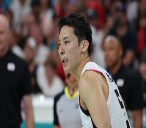 媒体人:河村勇辉在步行者开练人家啥也没耽误日本还把我们赢了