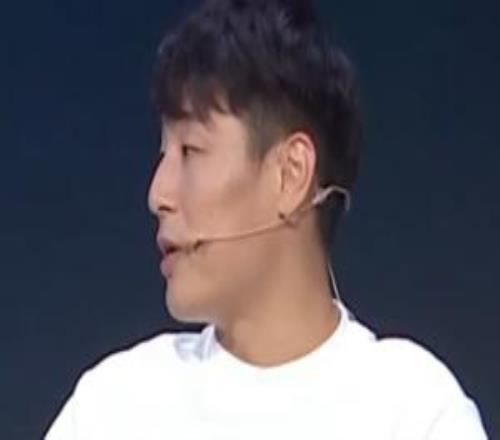 武磊哽咽：感謝球迷為我留洋登場3分鐘熬夜，真的挺感謝大家