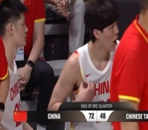 郭艾倫：楊瀚森真學(xué)到約基奇的傳球了楊健：人家空切的可是穆雷