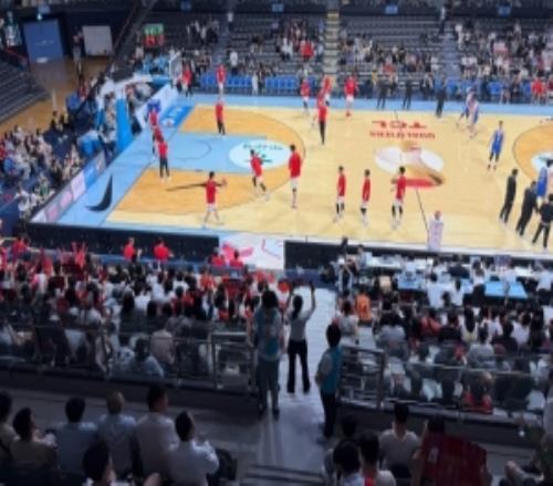 媒體人：中國籃協與渠道溝通助球迷以低于常規價格的團購價購票