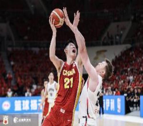 定海神針！胡金秋6中5高效貢獻13分6板正負值+21最高