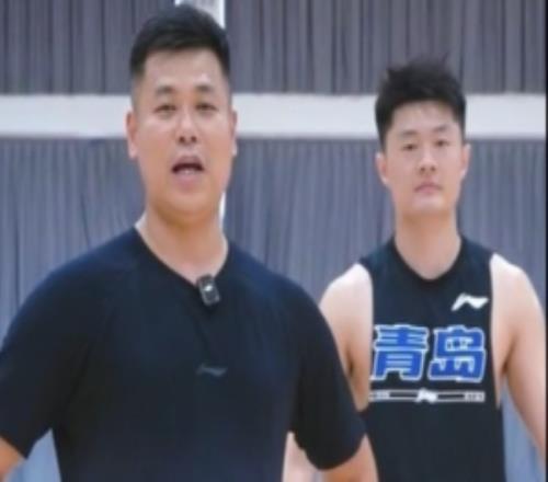 第1集青島男籃公開課L1抗阻力運球