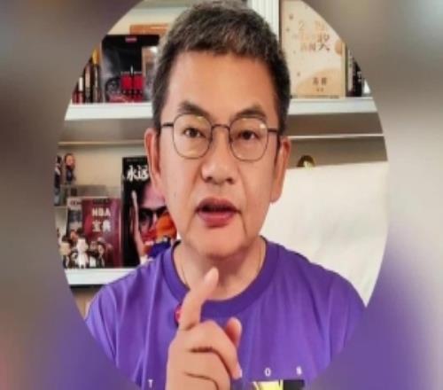 蘇群：德羅贊在強(qiáng)隊打個第六人價值很大他可以選猛龍或者熱火