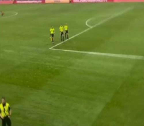 記者：埃及球迷辱罵裁判遭FIFA調查，可能被禁止觀賽或驅逐出境