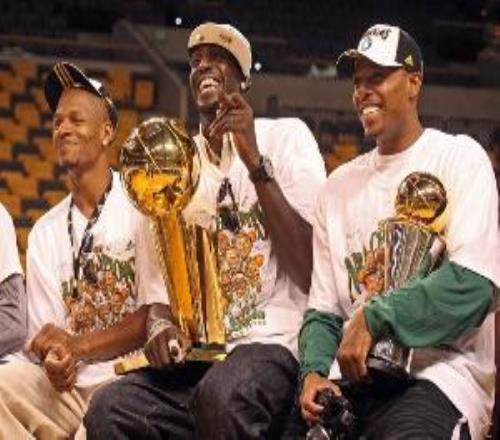 皮爾斯：現代NBA只需要一個超巨加上邊緣全明星就能奪冠