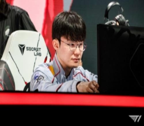 Faker：相較于對(duì)手太強(qiáng)才輸?shù)舯荣悅€(gè)人感覺(jué)是我們競(jìng)技狀態(tài)太差