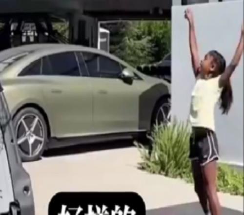 韦德晒女儿训练:女儿喜欢打篮球老爸不可能不支持吧