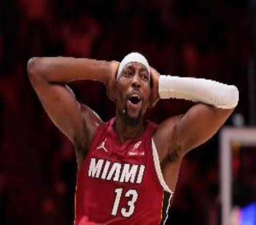 拉票但没获奖!阿德巴约:NBA砍83分并非谁都行我得以和科比齐名