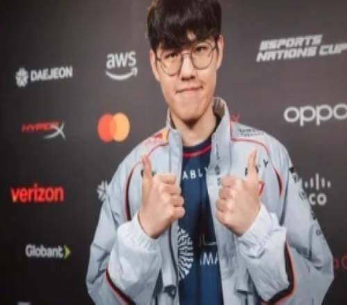 Oner:不是特别想选蔚打纳亚菲利,这是队伍的决定