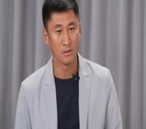 马宁:我觉得国际赛事国内赛事都一样,我赛前的准备没有任何区别