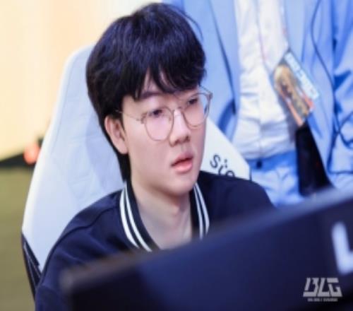 Viper:第三赛段说实话没有什么时间调整和休息还是要准备好
