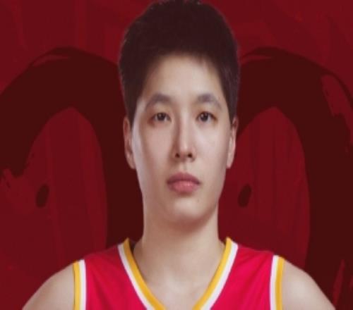 山西女篮官方:球队与林育庭完成续约签下彭晓彤