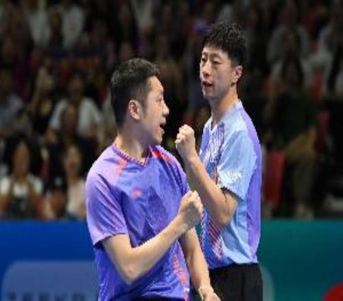 “龍蟒”組合奪冠！37歲馬龍搭檔36歲許昕獲得全錦賽男雙冠軍