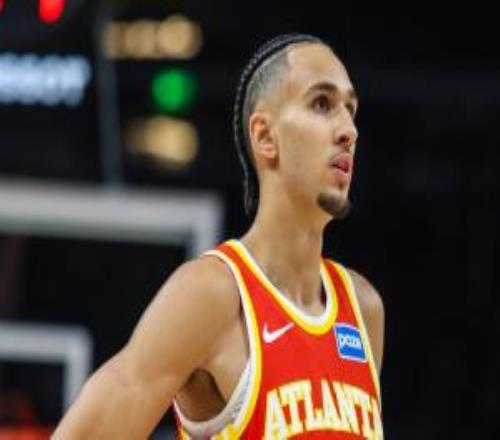 实惨!24年状元里萨谢2年NBA历程首发轮换跌出轮换被交易