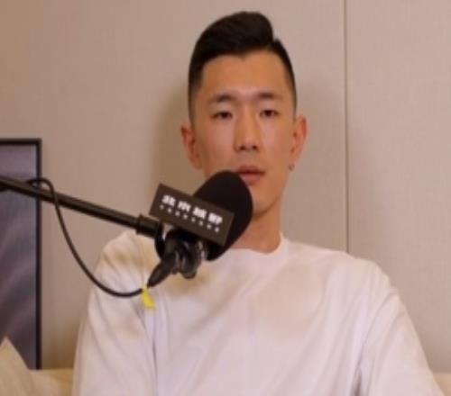 陈林坚:现在想捧起一个人很容易王哲林:看摔下来能否承受得住
