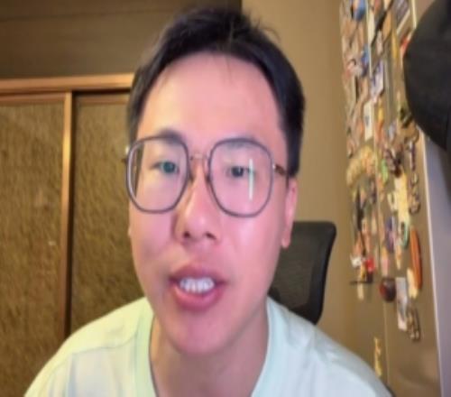 解说:沃尔什上赛季三分命中率近39%只要他再进步绿军就是大赚