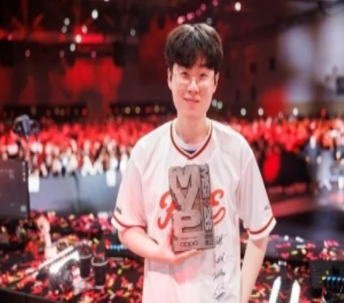 两回都有Bin大哥！Zeus：24年S赛夺冠最开心这次MSI排第二开心