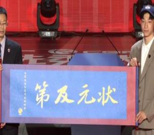 媒体人：宋晰澔有打双能卫的能力&攻击力很强去广州对他很好