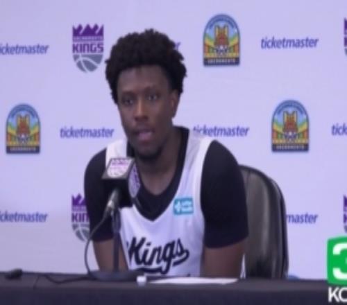 NBA官网：国王已经裁掉了双向合同后卫以赛亚史蒂文斯