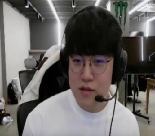 设计师！Guma：我来下路是想玩AD，结果一群法师横行霸道的欺负我