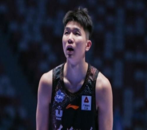 媒体人：新规保证CBA选秀的整体质量防止球员和俱乐部钻空子