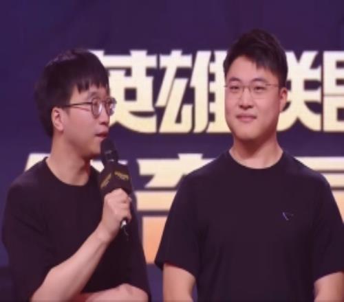 管澤元：我的青春記憶就是網吧熬夜看S3可惜了中路沒有全體起立