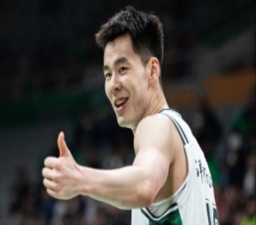 同曦將與郭昊文簽3年頂薪若日后有機會登陸NBA同曦隊也將支持