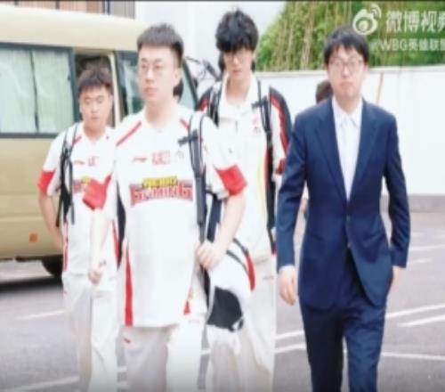 WBG分享对阵NIP赛场vlog：风帆未泊岸，继续前行