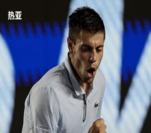黄泽林不敌热亚止步ATP250洛斯卡沃斯半决赛，生涯排名首进前100