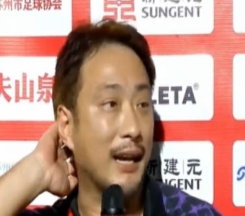 亚洲明星联主帅:不敢相信击败小将,我想让我的孩子们有最后一舞