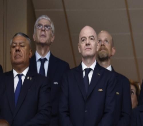 号角报:如果因凡蒂诺离任,阿足协主席塔皮亚在FIFA地位也会削弱